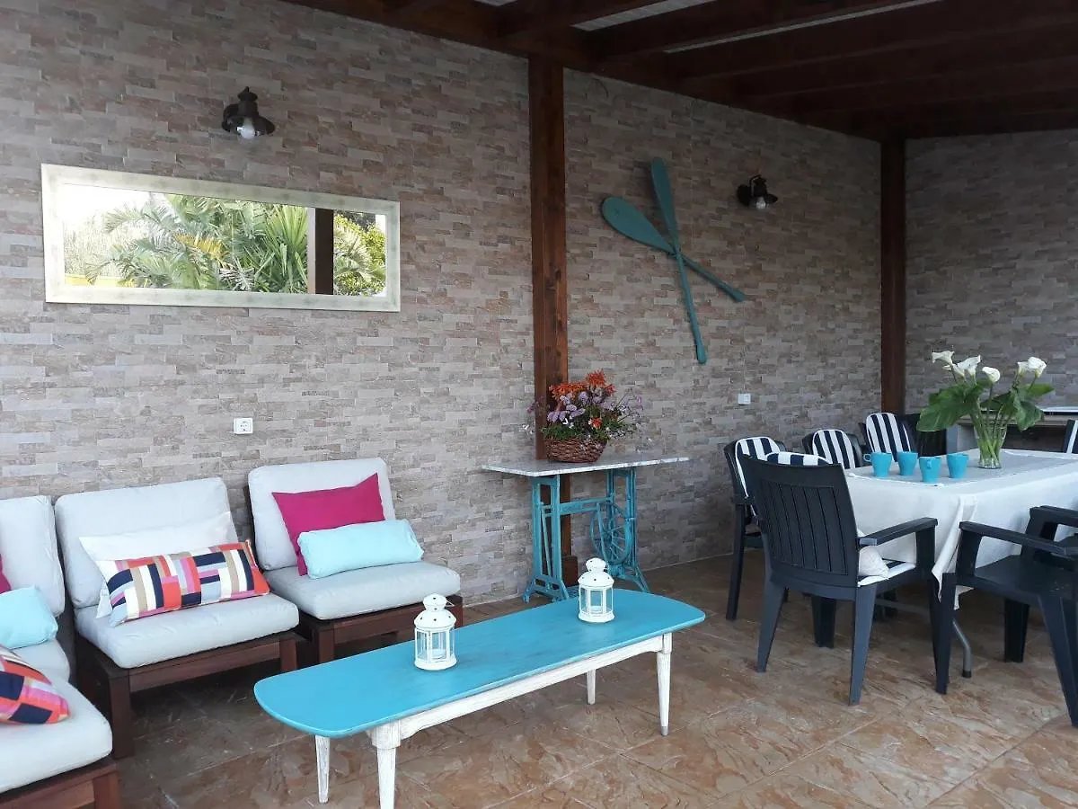 Chalet La Huerta Con Piscina Y Wifi 콘일데라프론테라 펜션