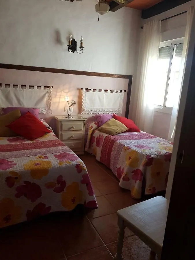Chalet La Huerta Con Piscina Y Wifi 콘일데라프론테라 0*,  스페인