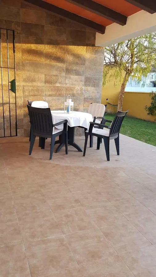 Chalet La Huerta Con Piscina Y Wifi Conil De La Frontera 0*,