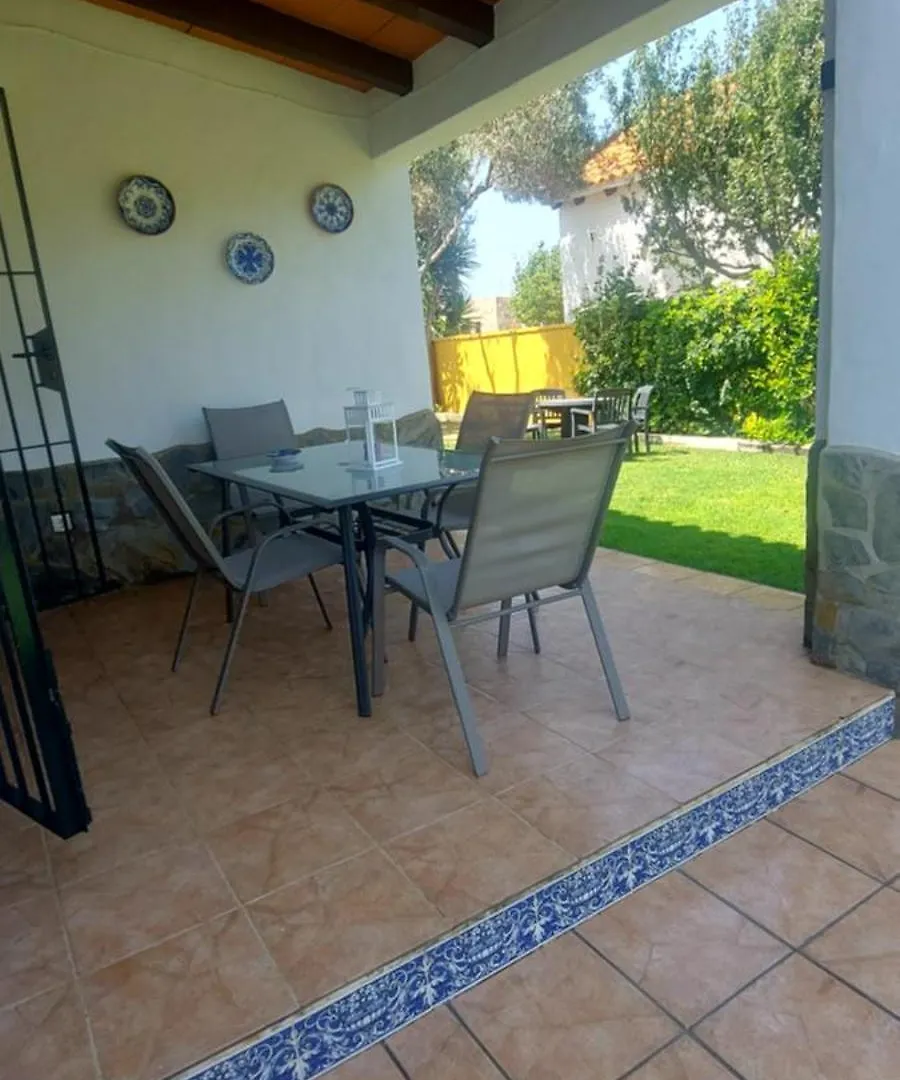 Chalet La Huerta Con Piscina Y Wifi Conil De La Frontera 0*,